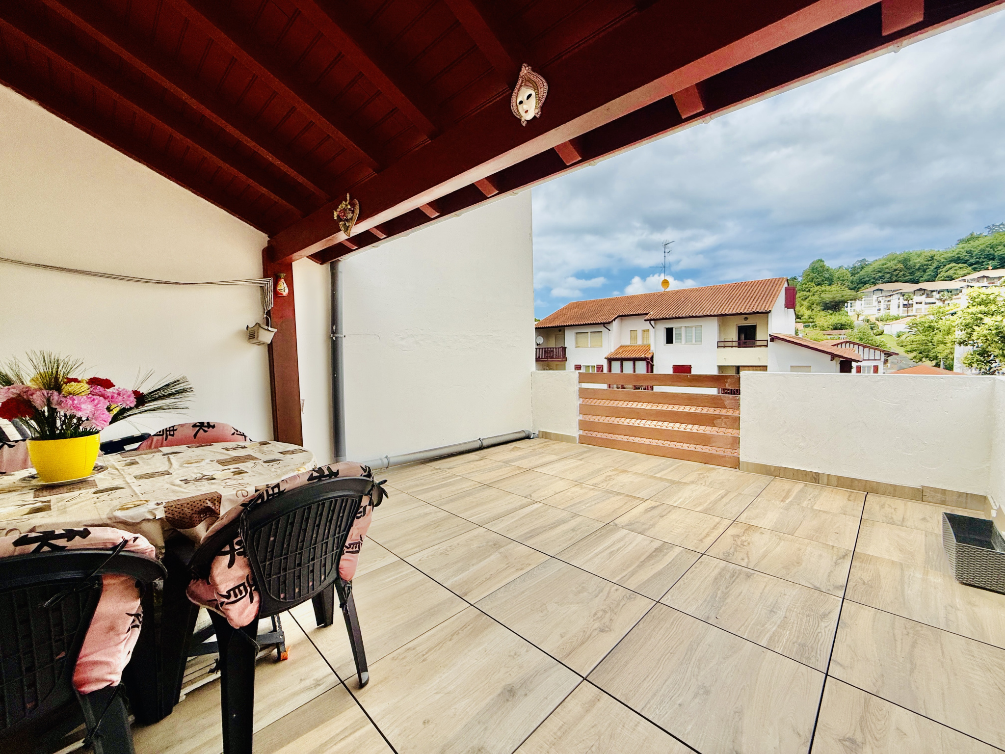 Charmante maison de ville avec terrasse à deux pas de la bai